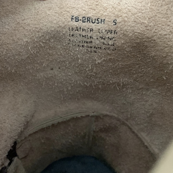 RARE Freebird by Steven 'BRUSH' boots in distressed cream color Size 9 - Picture 7 of 7